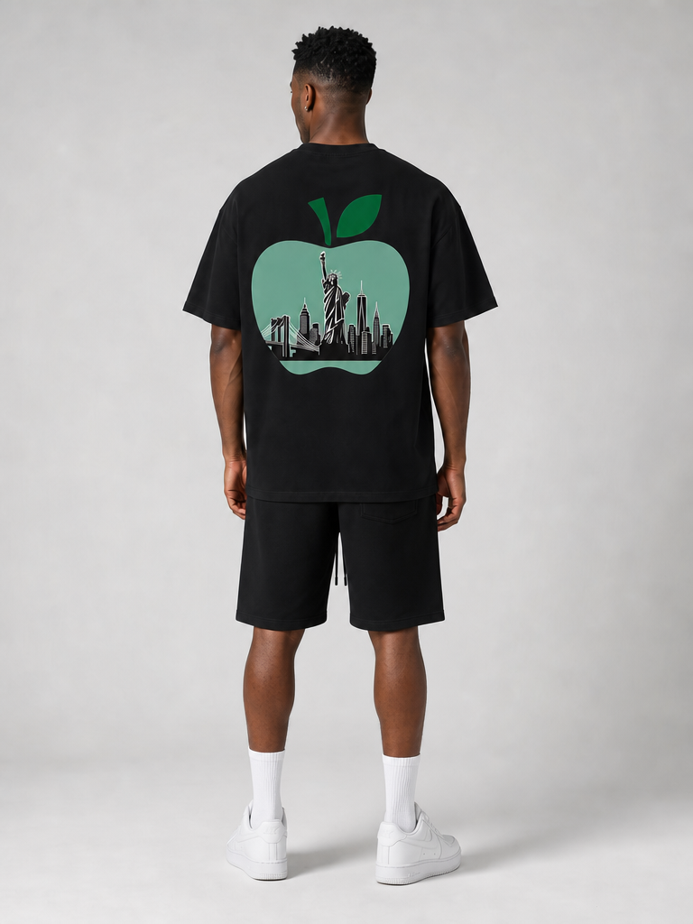 Cultured. NY Big Apple Essential T-Shirt — Statue of Liberty Green